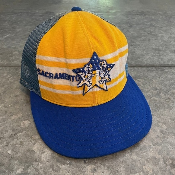 Vintage Sacramento Patch Snapback Trucker Hat USA Retro Blue Yellow Football - Picture 1 of 15